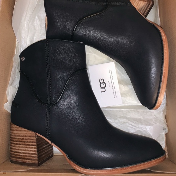 UGG Shoes - UGG Leather Annie Ankle Boot